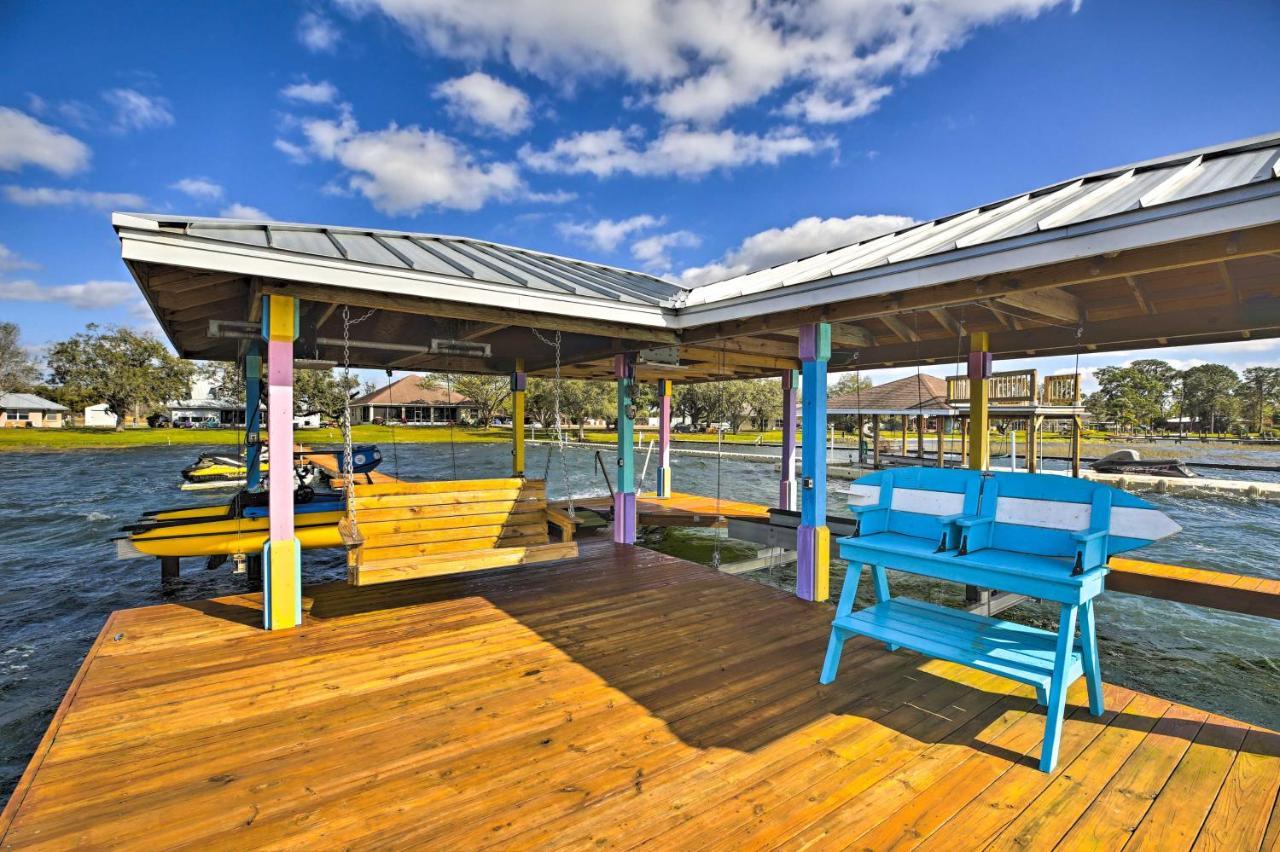 Waterfront Lake Placid Home With Dock And Fire Pit Bagian luar foto